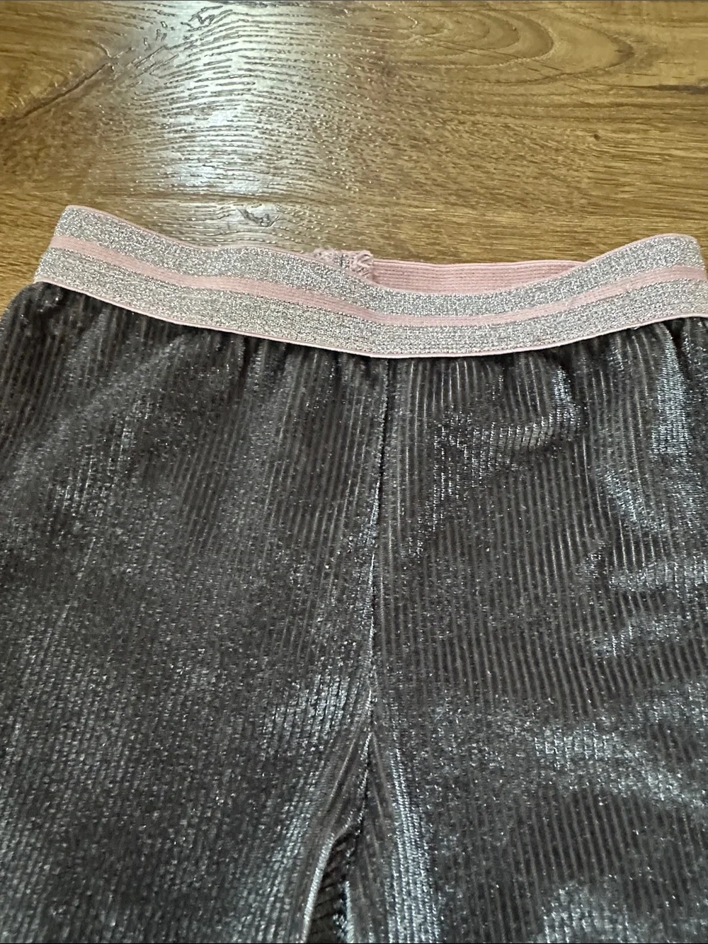 NWOT Girls Charcoal Ribbed Velour Leggings Size 3/4 104cm
